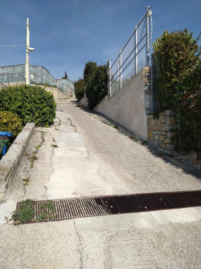 Appartement La Quiete à Ospedaletti Extérieur photo